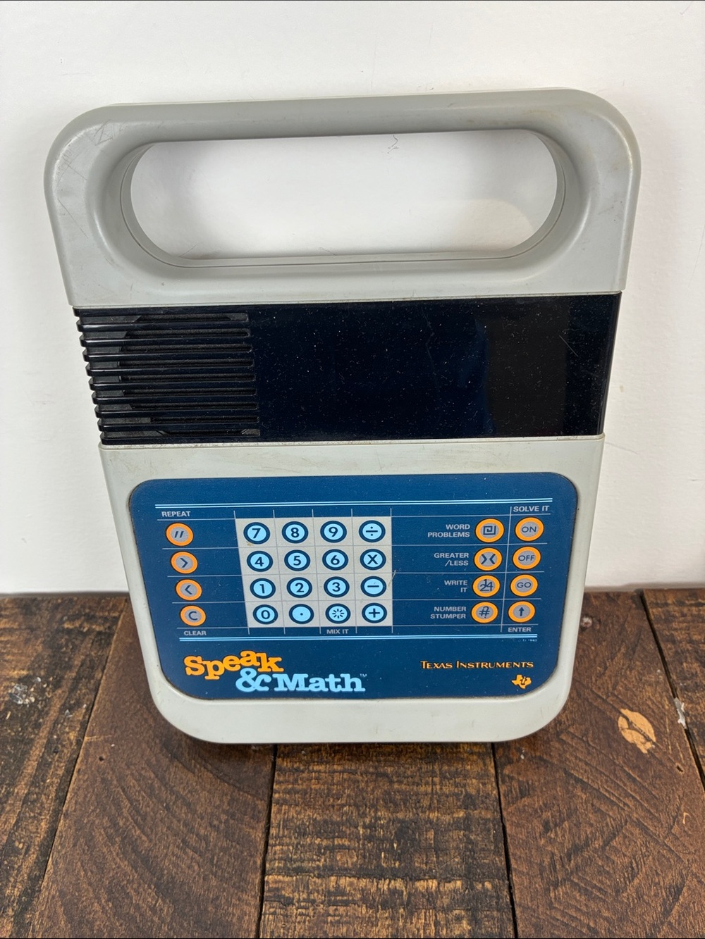 Texas Instruments Speak & Math Educational Handheld 80s Speak and Spell TESTED